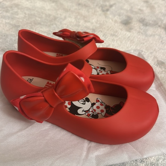 Mini Melissa Minnie - Picture 2 of 4